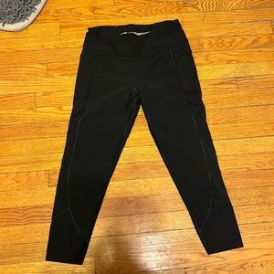 Size L Victoria sport leggings